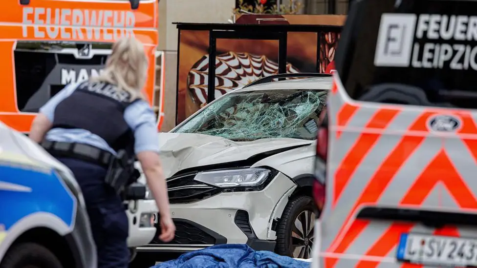 Leipzig Car Attack Kills Two, Injures 22; Driver Apprehended by German Police