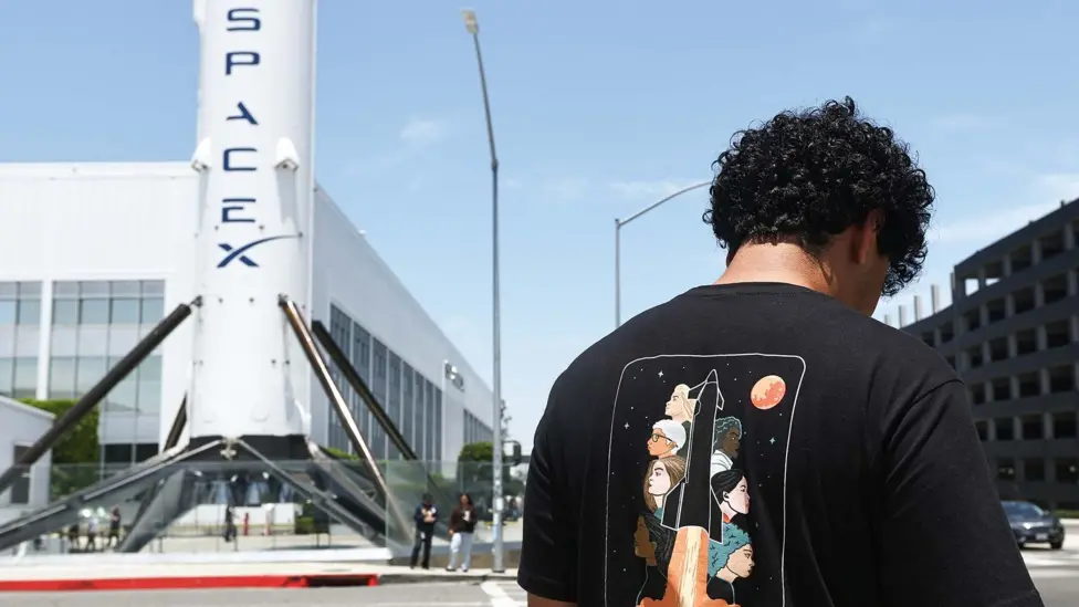 Elon Musk's SpaceX Launches IPO Offering Public Shares in Space Colonisation Venture