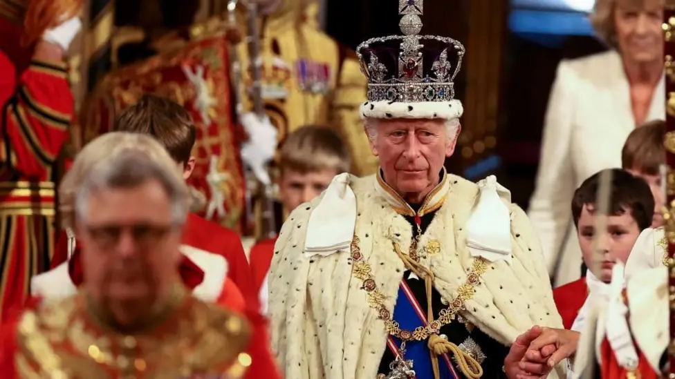 Keir Starmer Faces Leadership Crisis as King Charles III Delivers Government Agenda