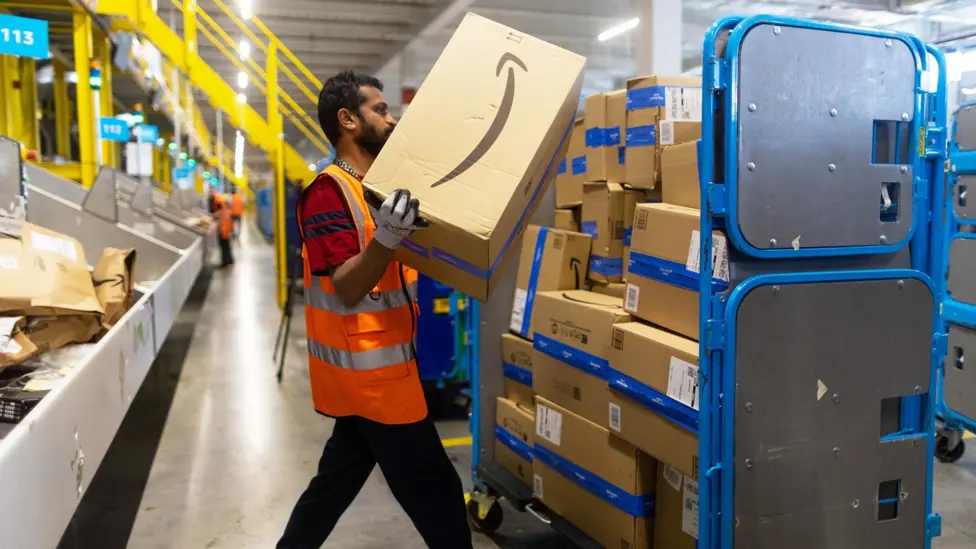 Amazon Dominates Western E-commerce: Unpacking Market Control and Antitrust Challenges