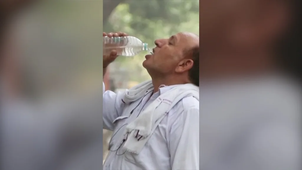 Delhi Records 45C as Heatwave Grips Northern States, Disrupting Daily Life